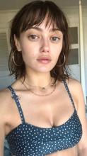 608x1081